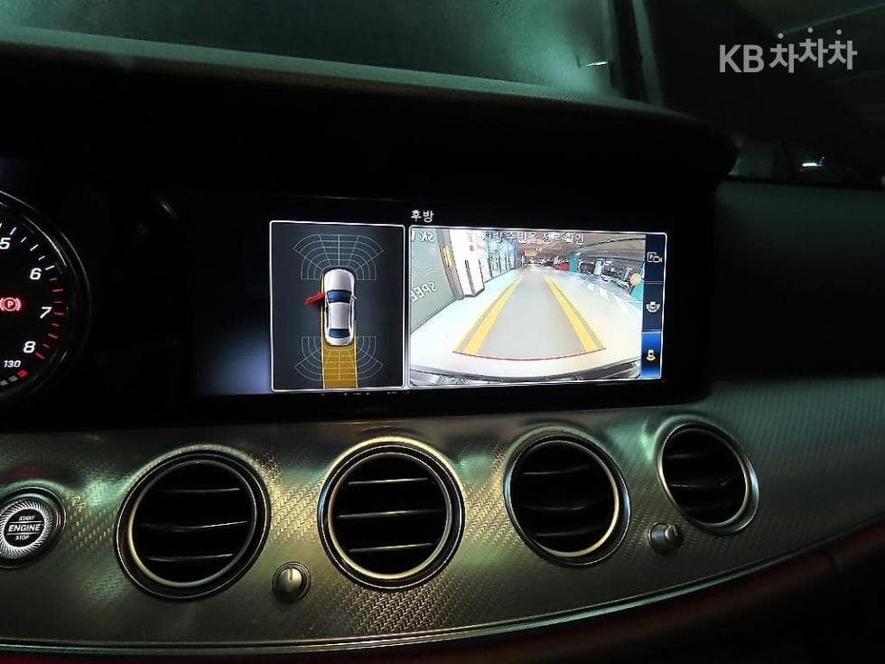 Mercedes-Benz E-Class (W213)E250 Avantgarde - 13