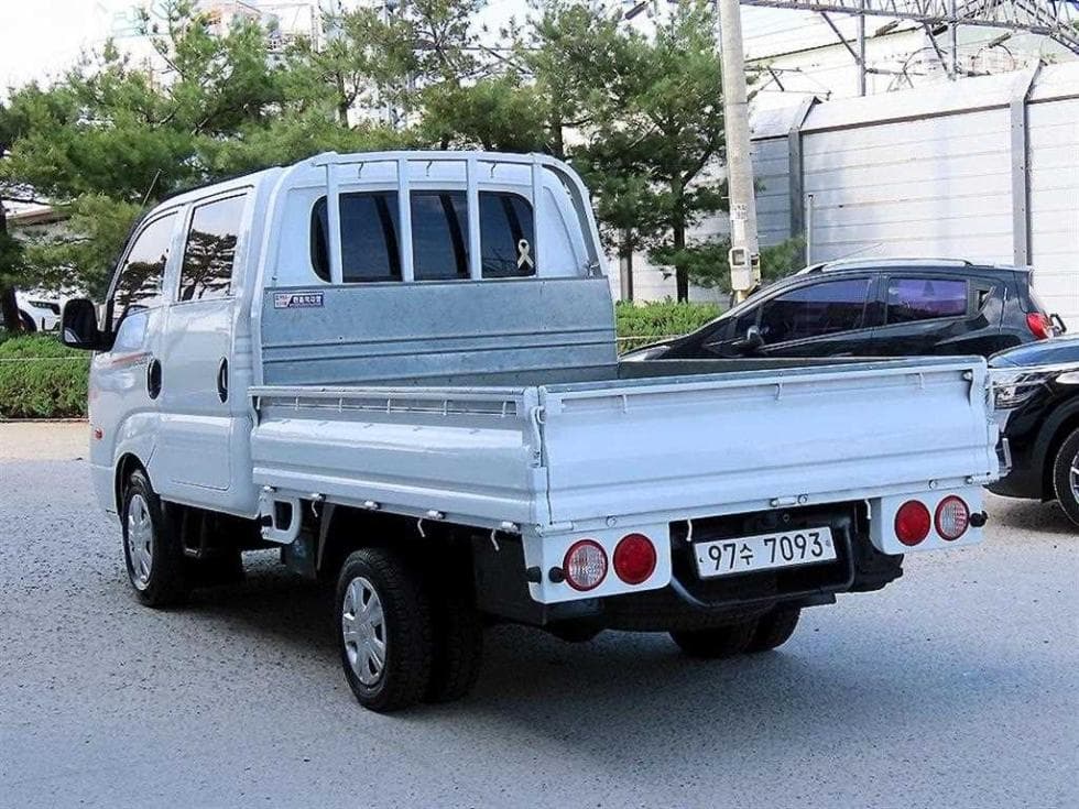 Kia The New (facelift) Bongo 3 (light truck)1 Ton Double Cab Extra Long 2WD L Light - 3