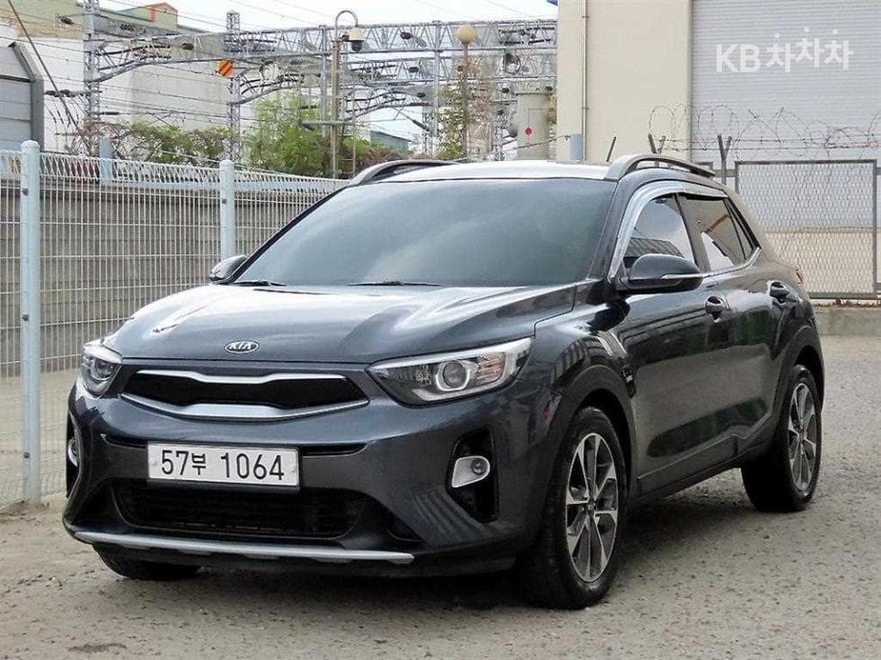 Kia Stonic Diesel 1.6 VGT Prestige - Image 1