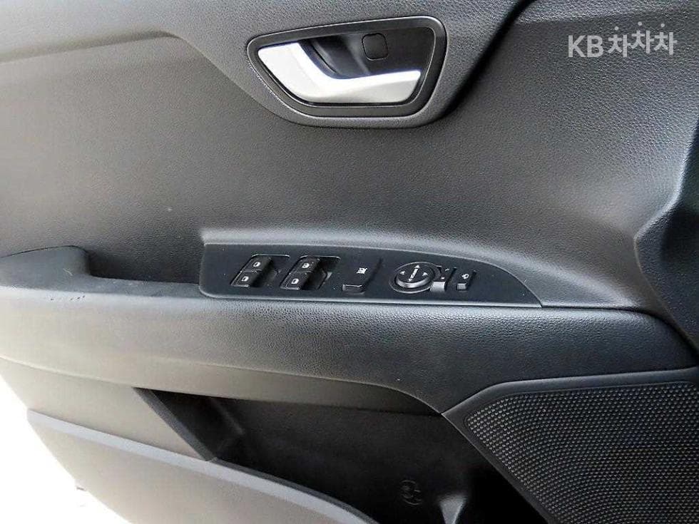 Kia StonicDiesel 1.6 VGT Prestige - 11