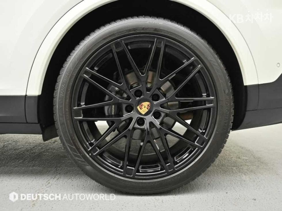 Porsche Cayenne(9Y0)3.0 Coupe Стандартен - 5
