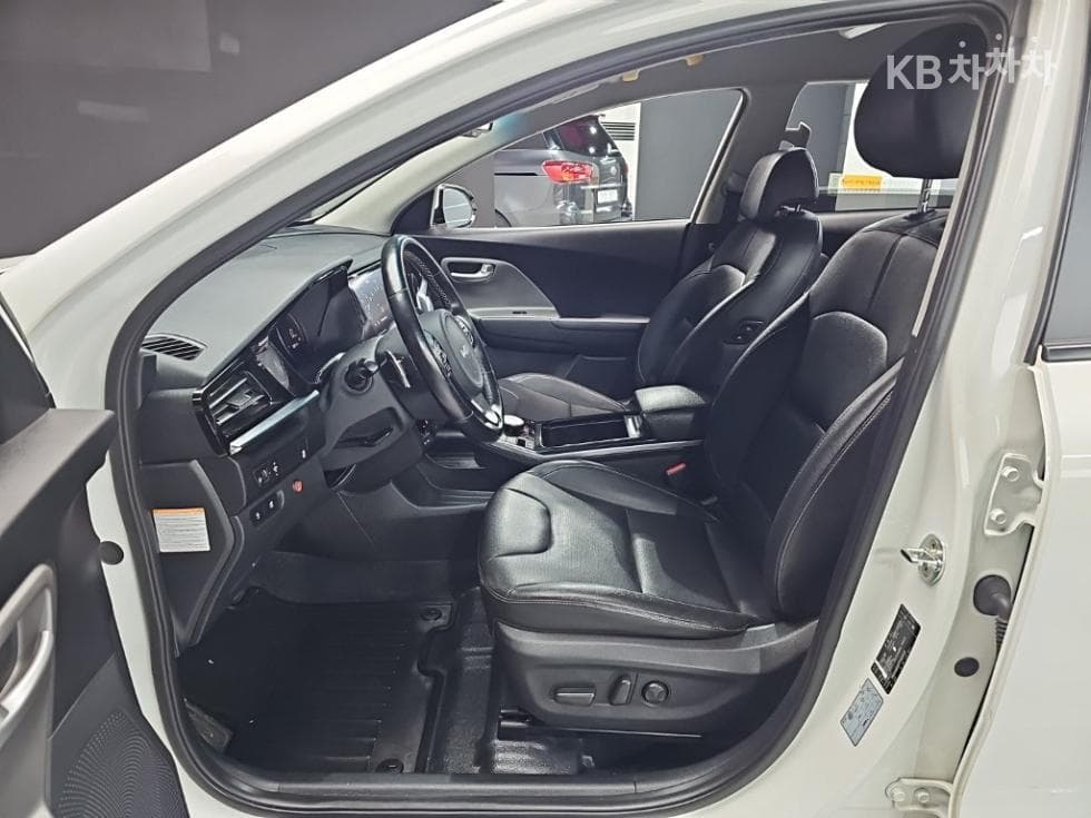 Kia Niro PlusEV Taxi Light - 11
