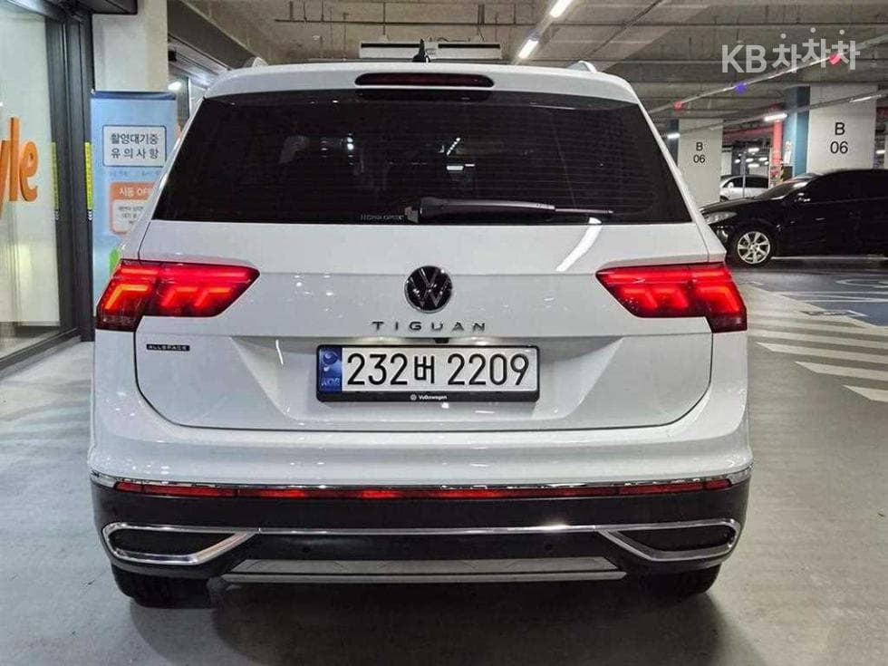 Volkswagen Tiguan Allspace2.0 Turbocharged Stratified Injection (VW) Prestige - 5