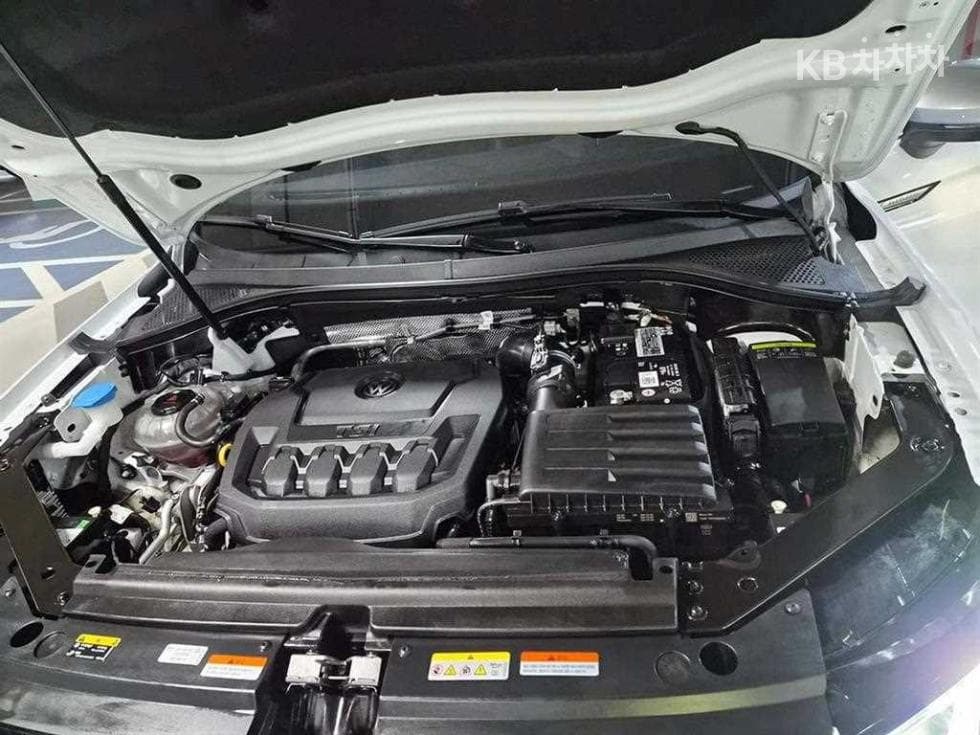 Volkswagen Tiguan Allspace2.0 Turbocharged Stratified Injection (VW) Prestige - 19