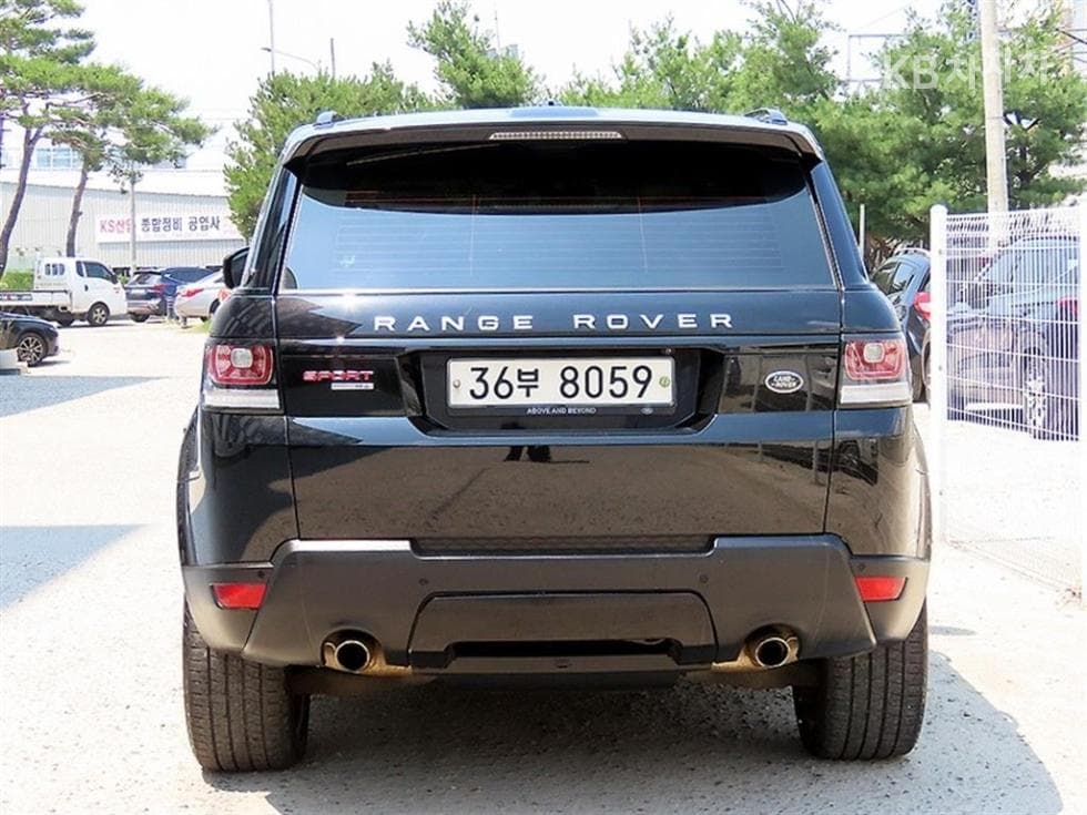 Land Rover New Range Rover Sport3.0 SC HSE Dynamic - 4