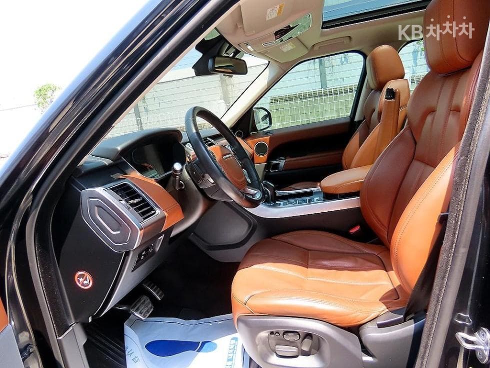 Land Rover New Range Rover Sport3.0 SC HSE Dynamic - 5