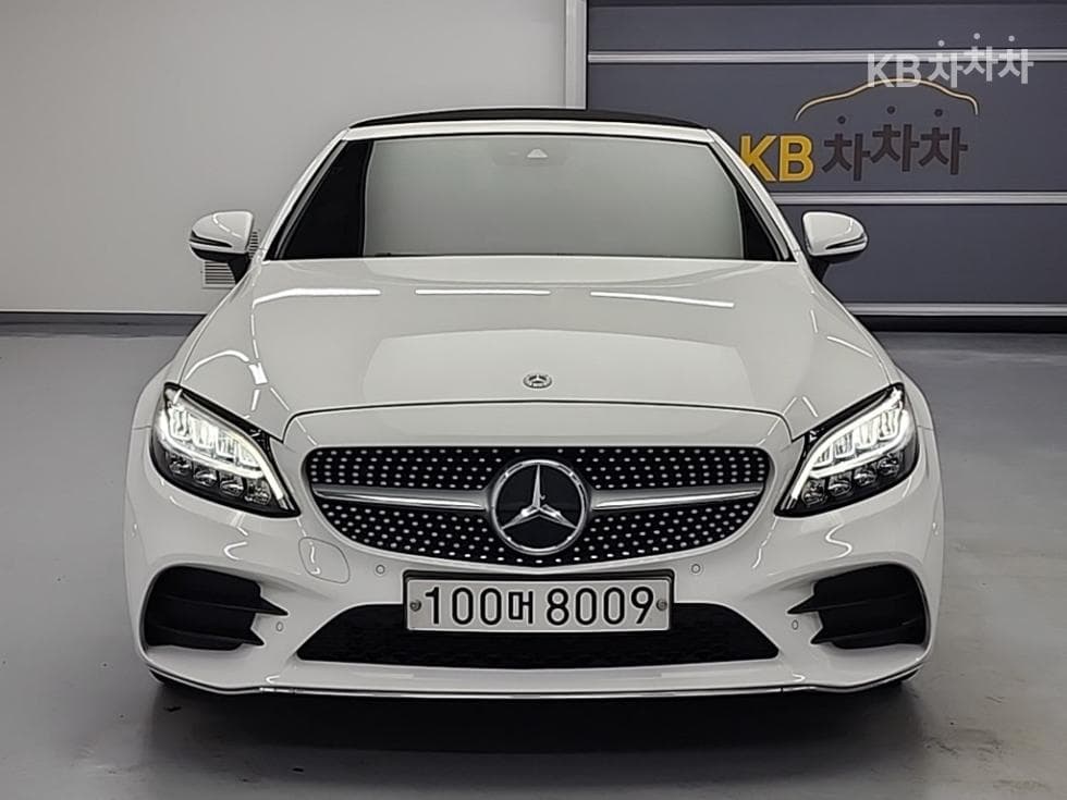 Mercedes-Benz The New (фейслифт) C-КласC200 Cabriolet - 2
