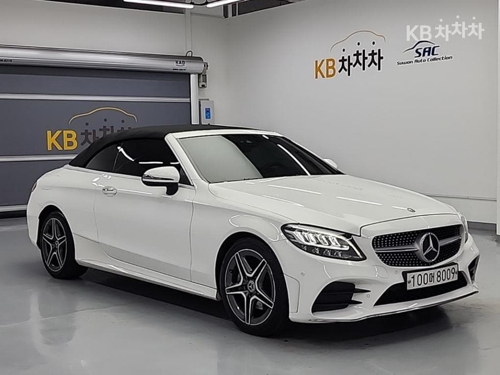 Mercedes-Benz The New (фейслифт) C-КласC200 Cabriolet - 4