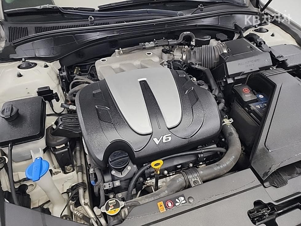 Hyundai Grandeur (Azera)IGRental car 3.0 LPi Modern Standard - 5