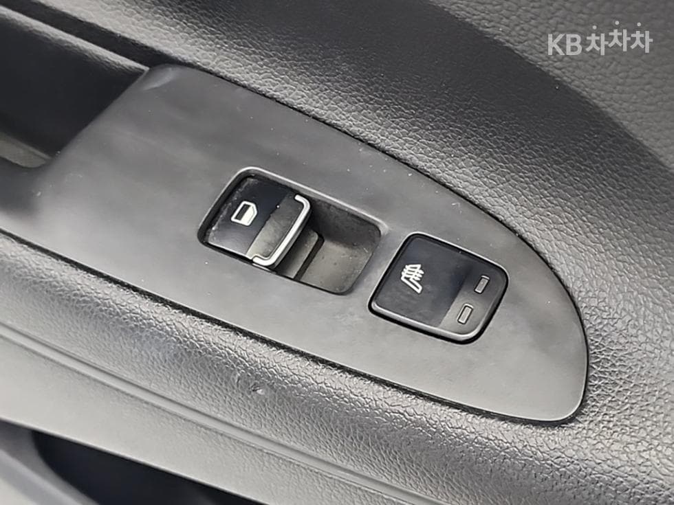 Hyundai Grandeur (Azera)IGRental car 3.0 LPi Modern Standard - 14