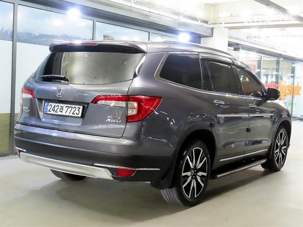 혼다 파일럿(3-토 поколение)3.5 V6 4x4 Elite - 4