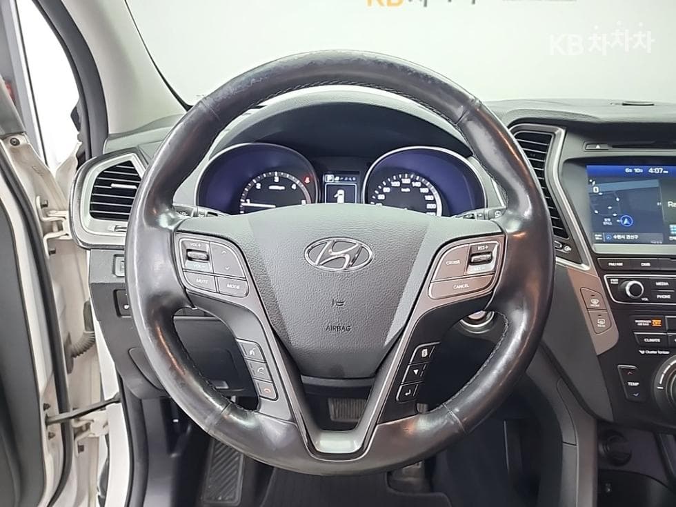 Hyundai Santa Fe The PrimeDiesel Hyundai R-engine 2.0 diesel 2WD 5-seater Premium - 9