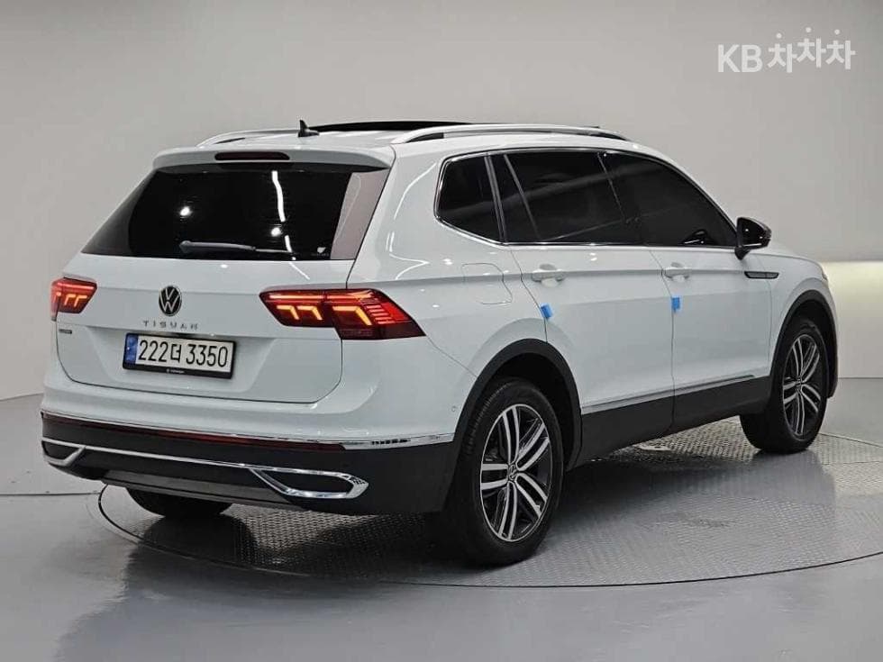 Volkswagen Tiguan Allspace2.0 Turbocharged Stratified Injection (VW) Prestige - 4