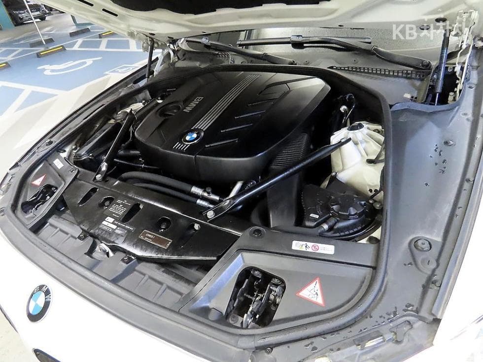 BMW Нов5 Серия520d F10 - 19