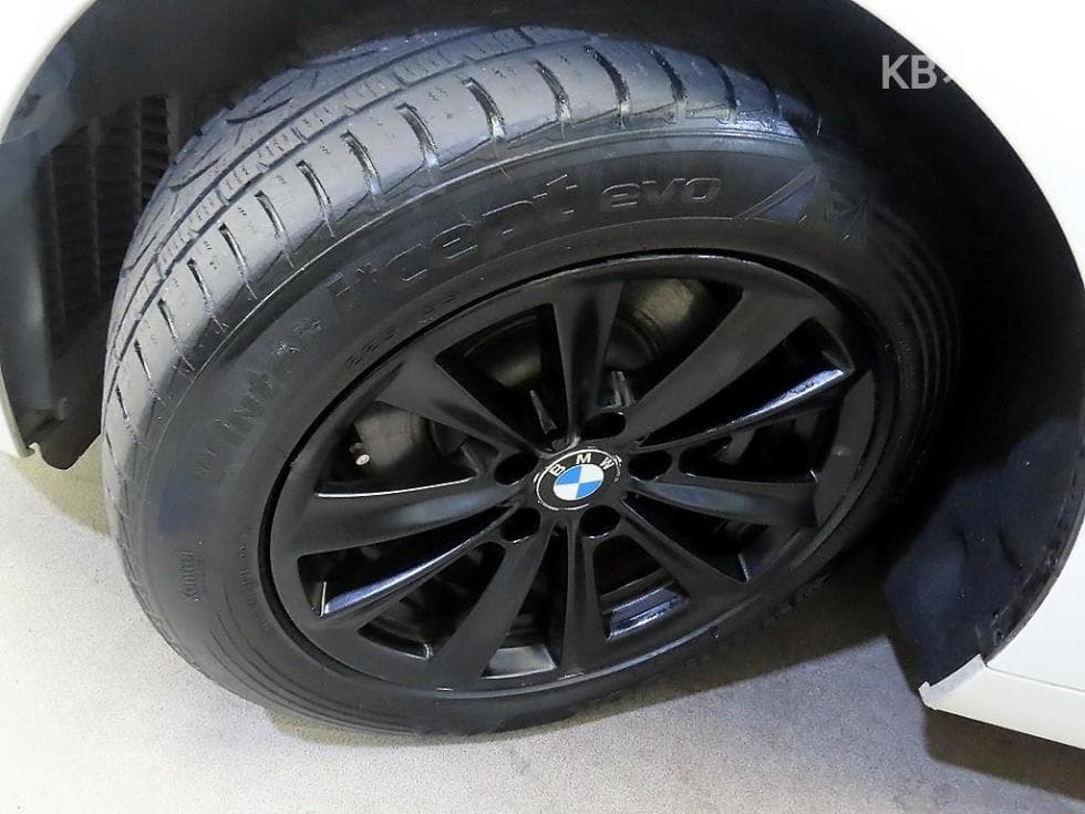 BMW Нов5 Серия520d F10 - 20