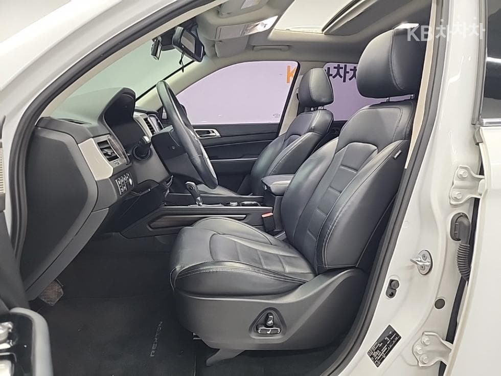 КейДжи Мобилити G4 Rexton2.2 4x4 마제스티 - 11