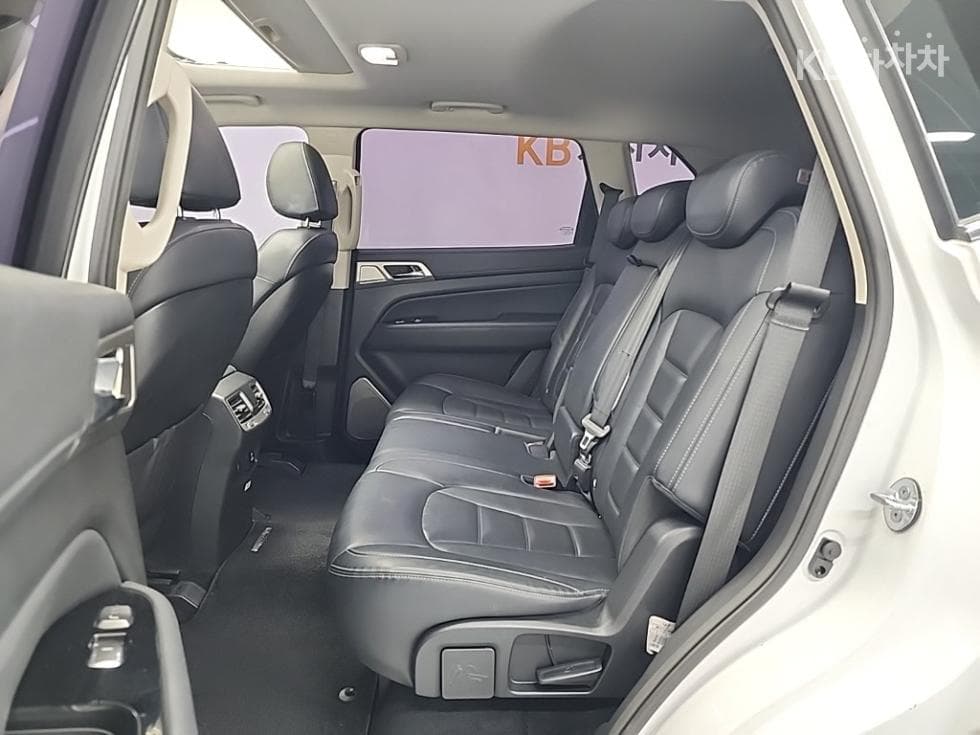 КейДжи Мобилити G4 Rexton2.2 4x4 마제스티 - 12