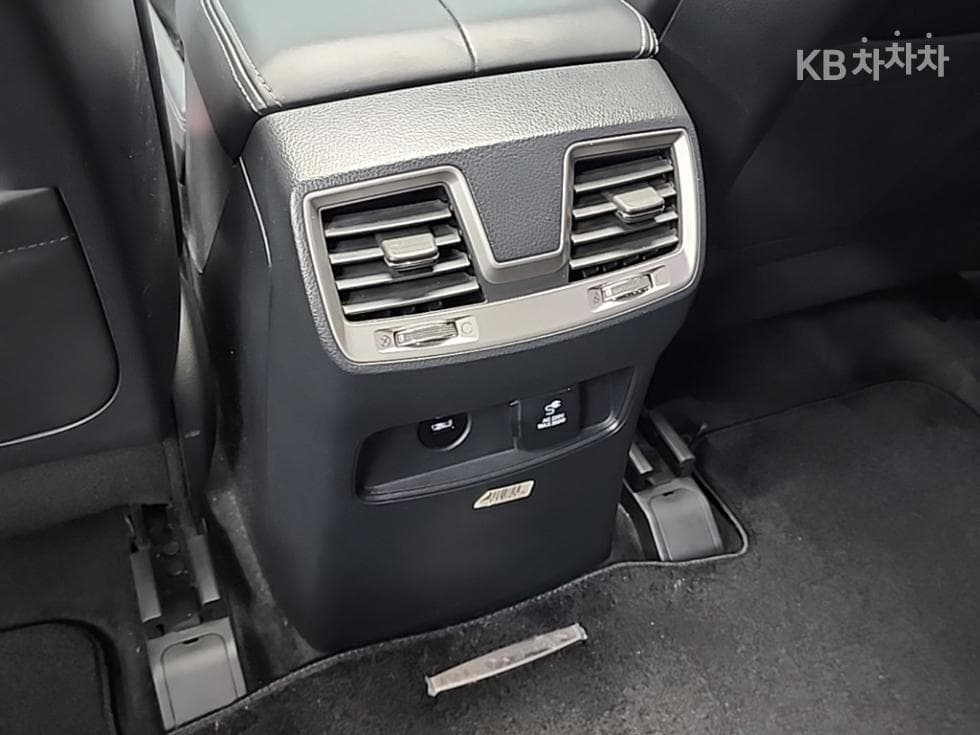 КейДжи Мобилити G4 Rexton2.2 4x4 마제스티 - 13