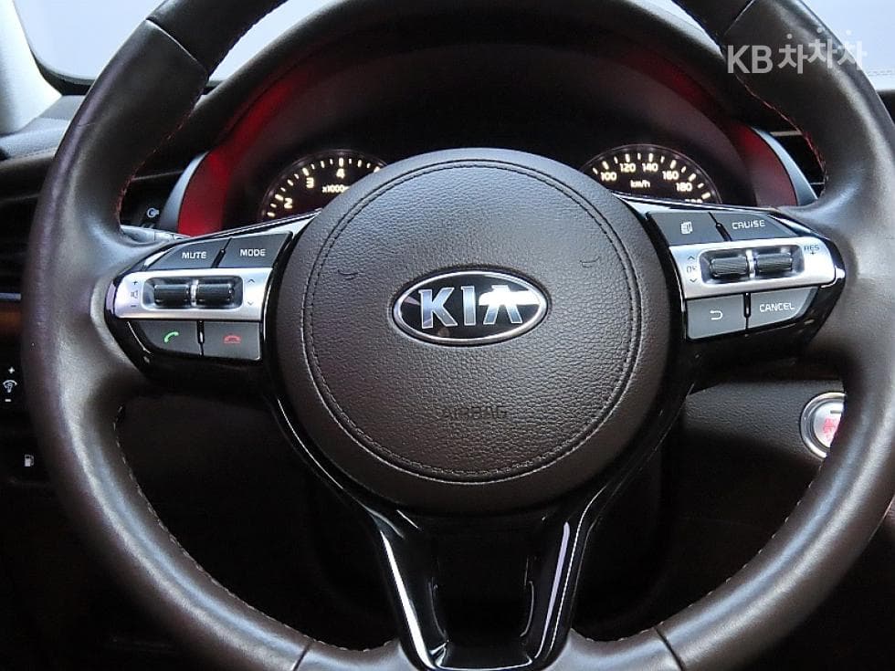 Kia All New K72.4 GDI Prestige - 17