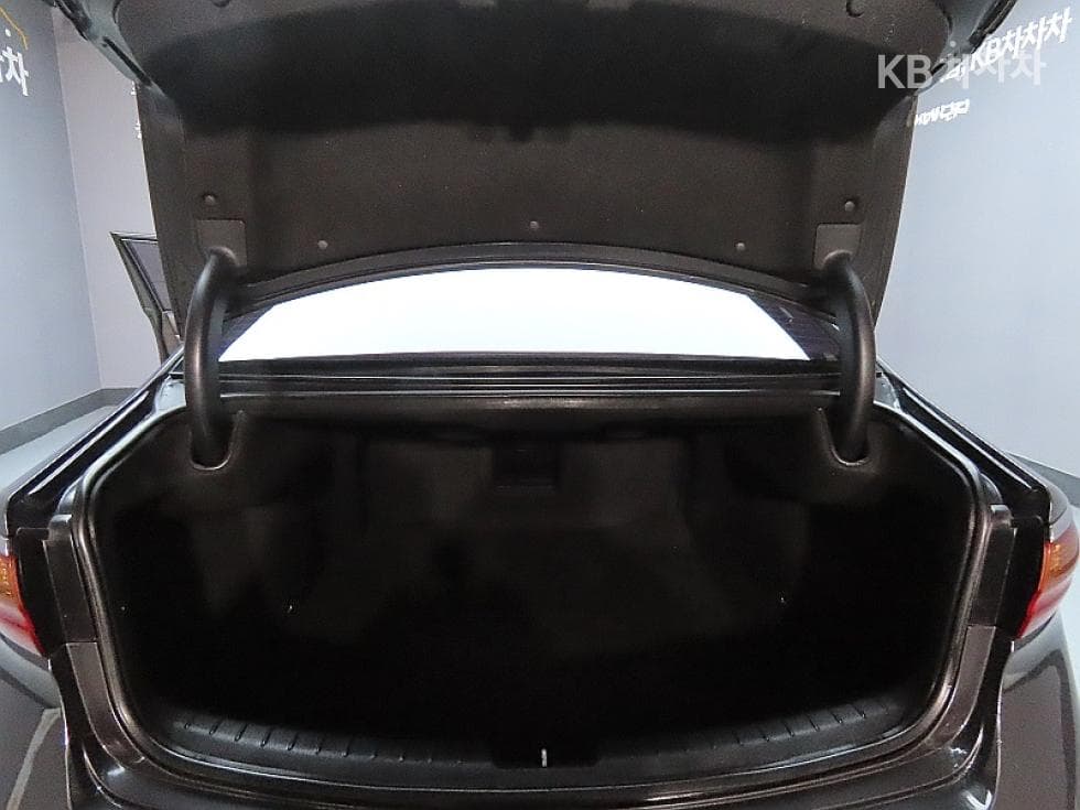 Kia All New K72.4 GDI Prestige - 19