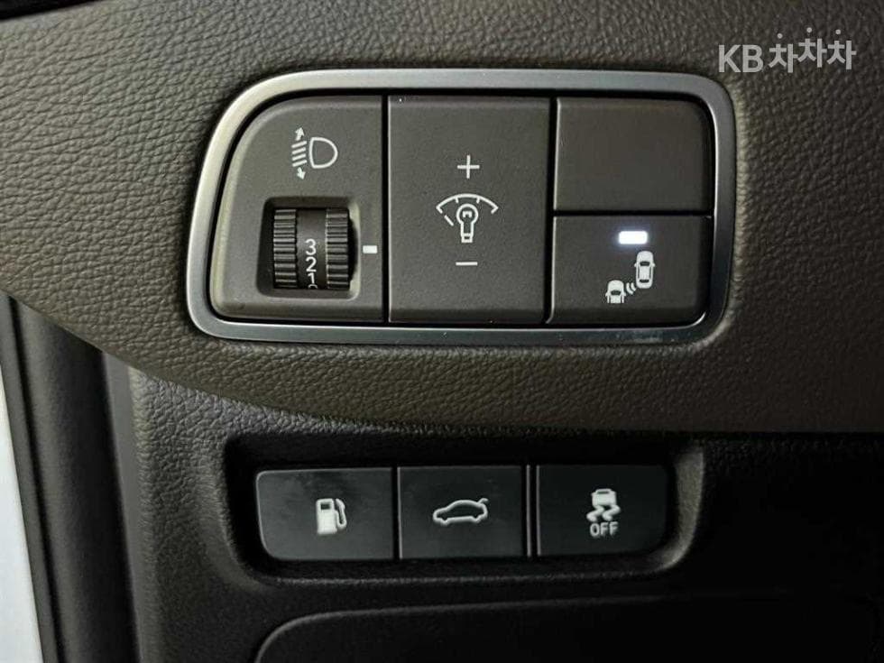 Хюндай Grandeur (Azera)IG2.4 Premium Стандартен - 13