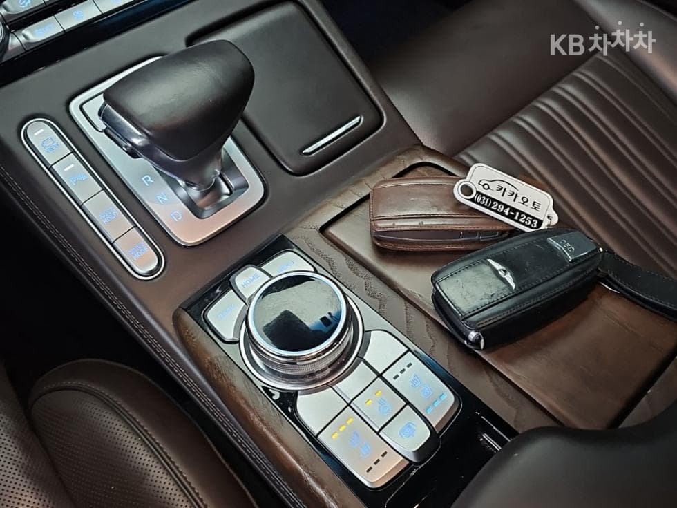 Дженезис G905.0 GDi AWD Престиж - 8