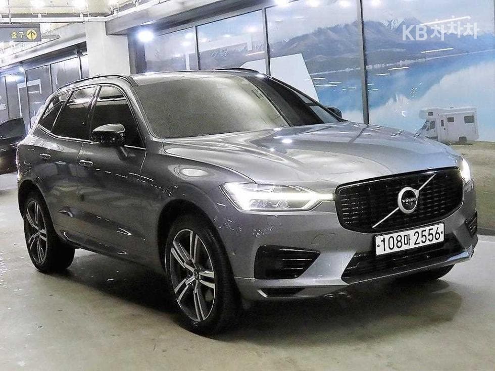 Volvo XC60 Второ поколение T8 R-Design - Image 1