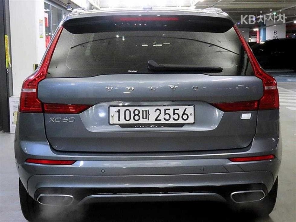 Volvo XC60 Второ поколениеT8 R-Design - 5