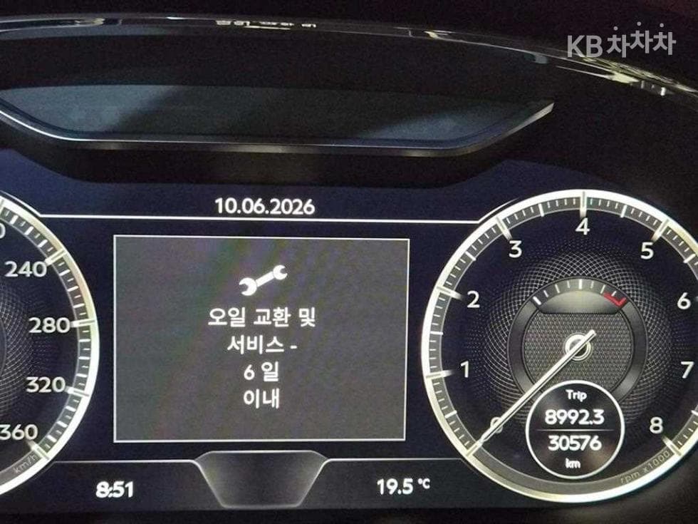 벤틀리 Нов 컨티넨탈 GTV8 4.0 Стандартен - 9