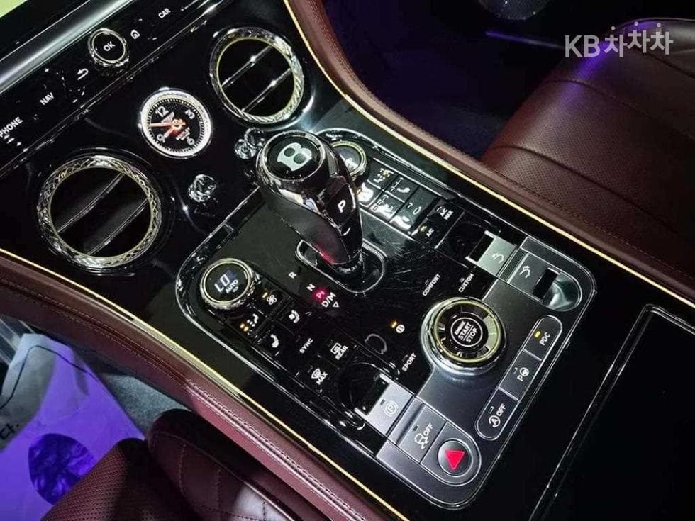 벤틀리 Нов 컨티넨탈 GTV8 4.0 Стандартен - 11