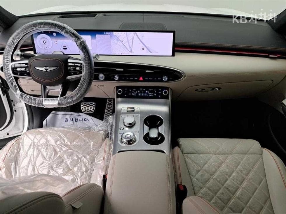 Дженезис GV70Бензин 3.5T 스포츠패키지 AWD - 2
