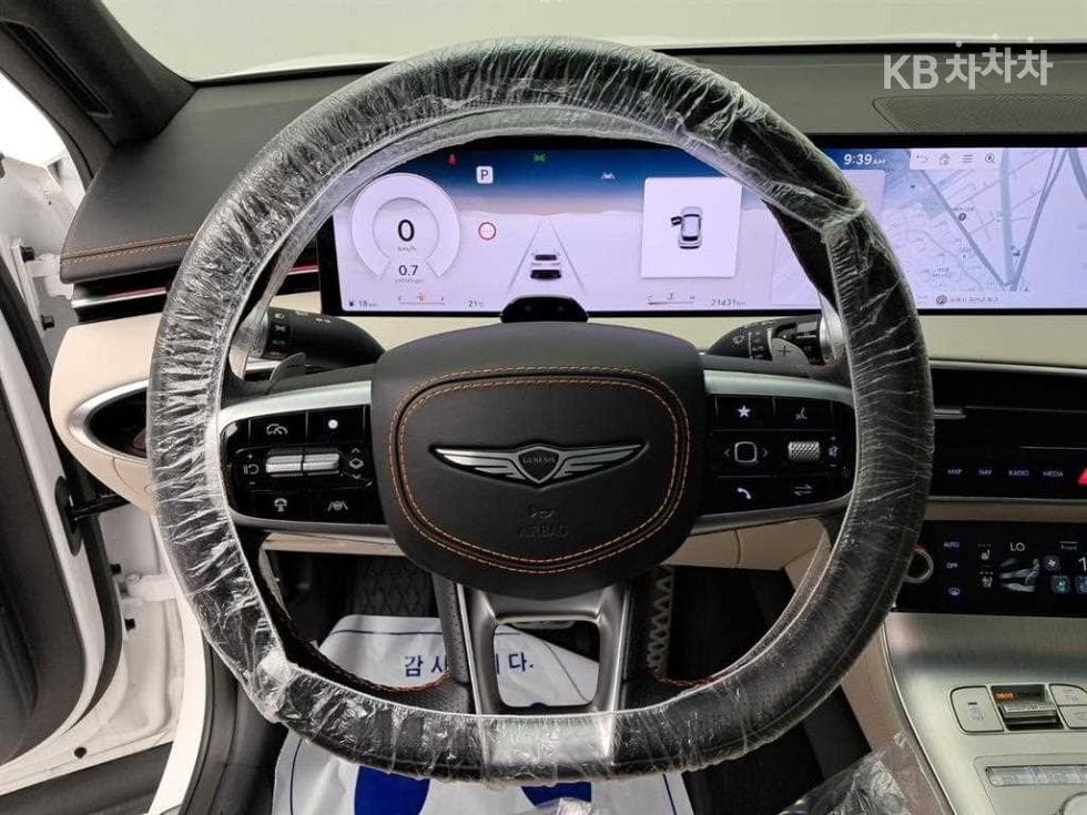 Дженезис GV70Бензин 3.5T 스포츠패키지 AWD - 3