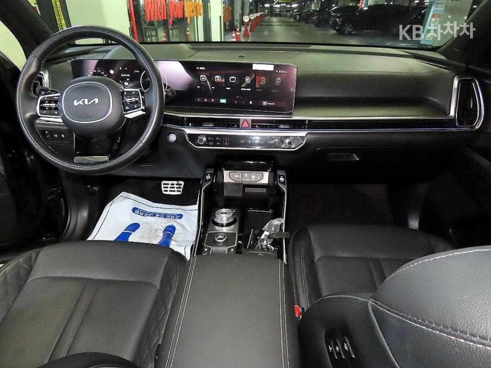 Киа The New (фейслифт) Sorento MQ42.2 Дизел 2WD Signature Gravity - 10