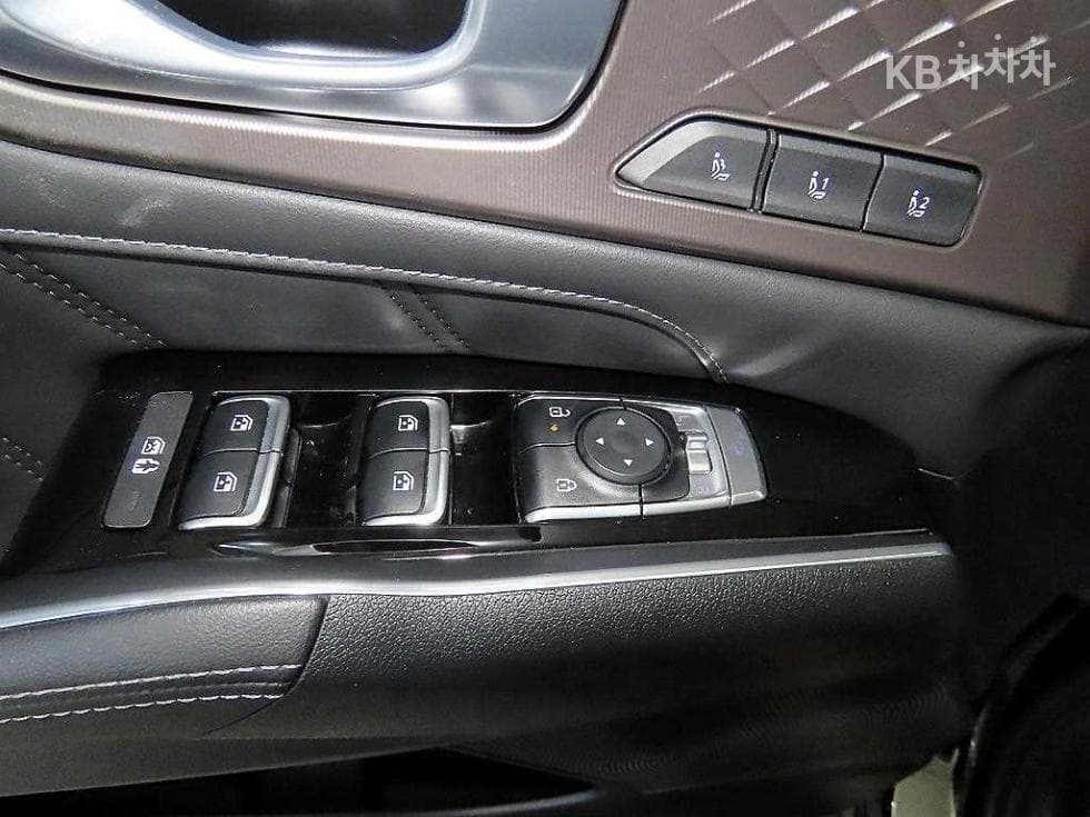 Киа The New (фейслифт) Sorento MQ42.2 Дизел 2WD Signature Gravity - 13