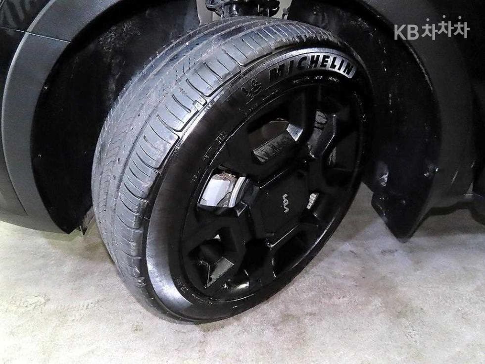 Киа The New (фейслифт) Sorento MQ42.2 Дизел 2WD Signature Gravity - 20