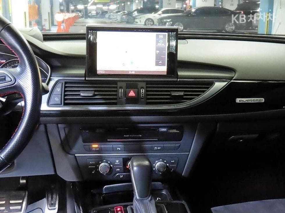 Ауди NEW A640 Турбо Дизел Инжекция 콰트로 스포츠 C7 - 11