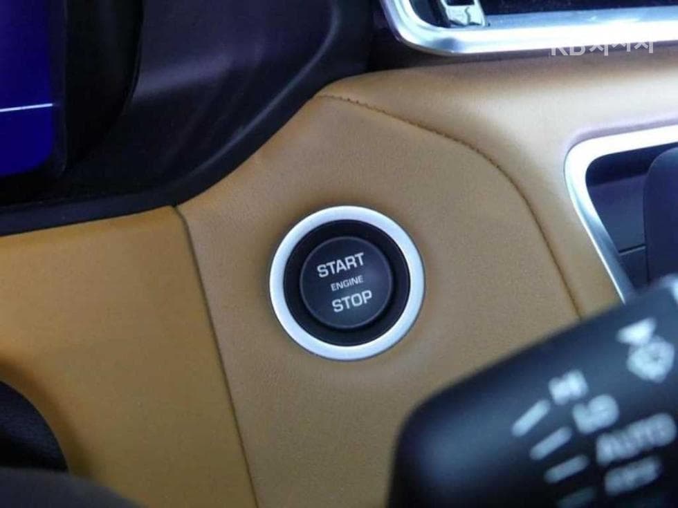 Land Rover Range Rover 벨라3.0 D300 R-Dynamic HSE - 19