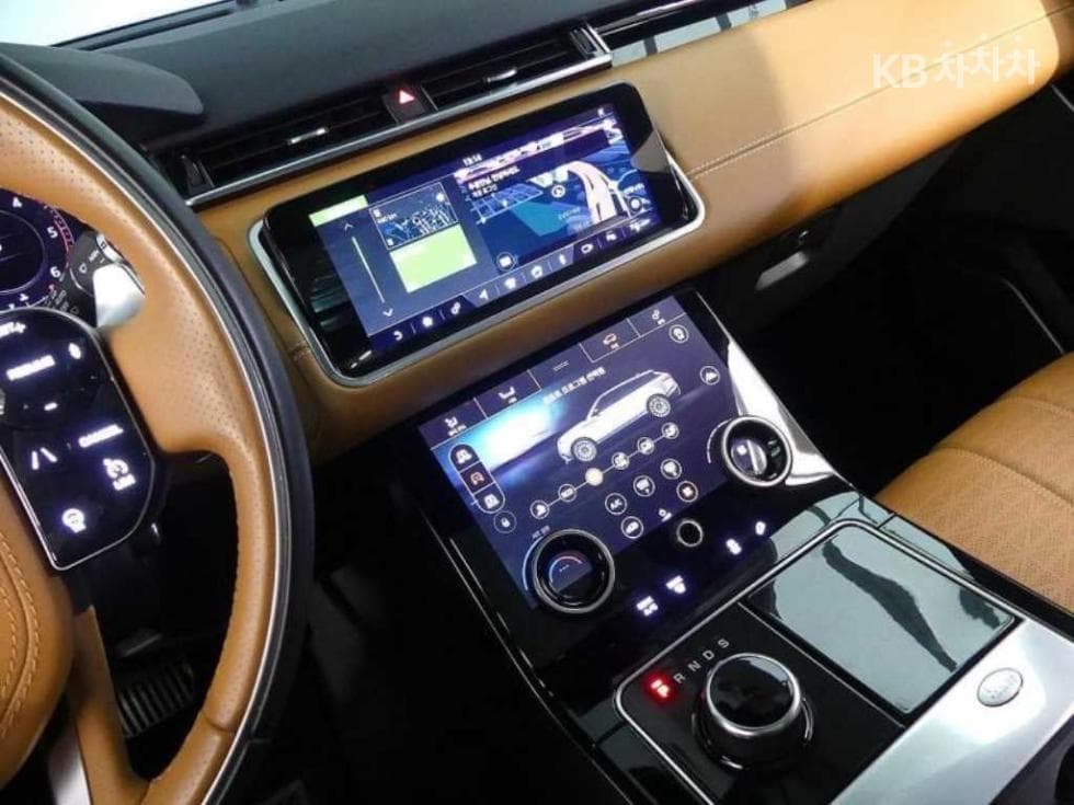 Land Rover Range Rover 벨라3.0 D300 R-Dynamic HSE - 20