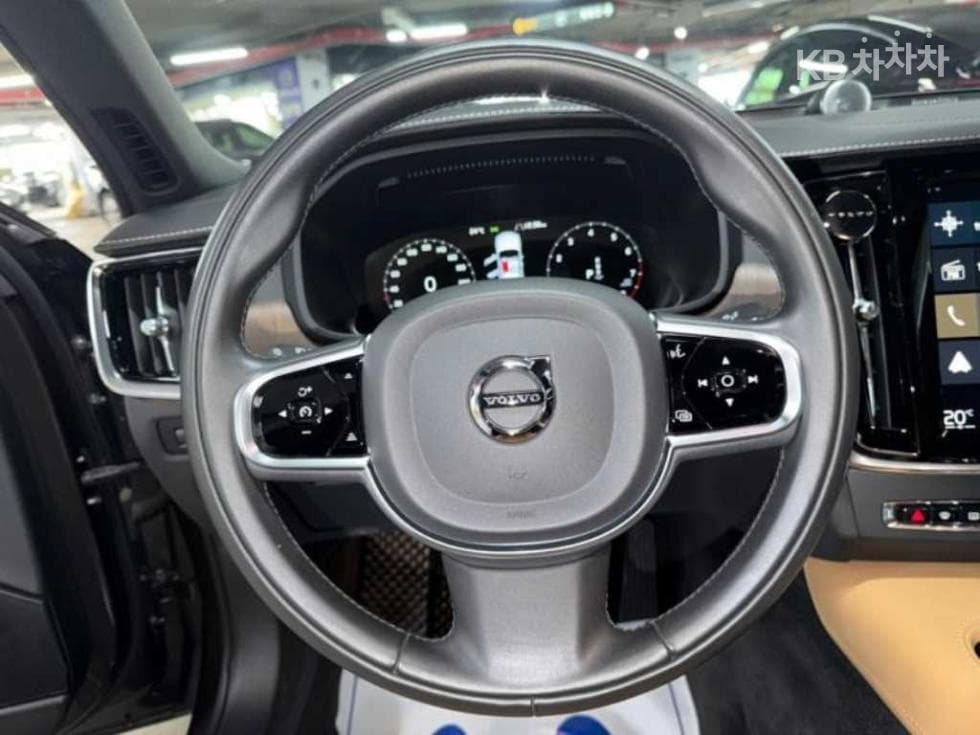 Volvo S90 Второ поколениеB5 Inscription - 8
