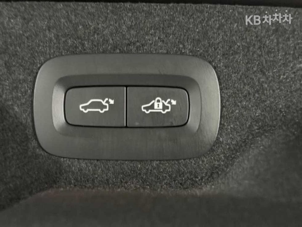Volvo S90 Второ поколениеB5 Inscription - 18