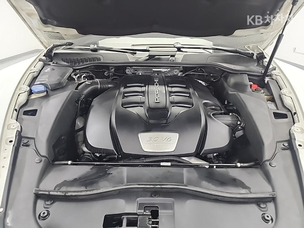 Porsche Нов Cayenne(958)3.0 Дизел Platinum Edition - 5