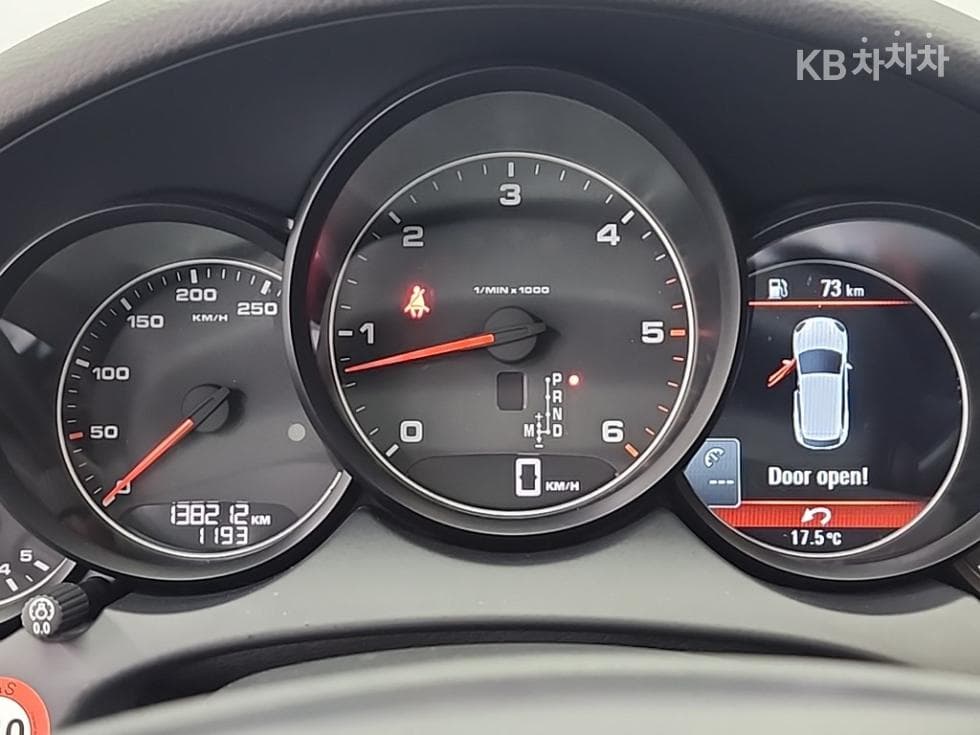 Porsche Нов Cayenne(958)3.0 Дизел Platinum Edition - 6