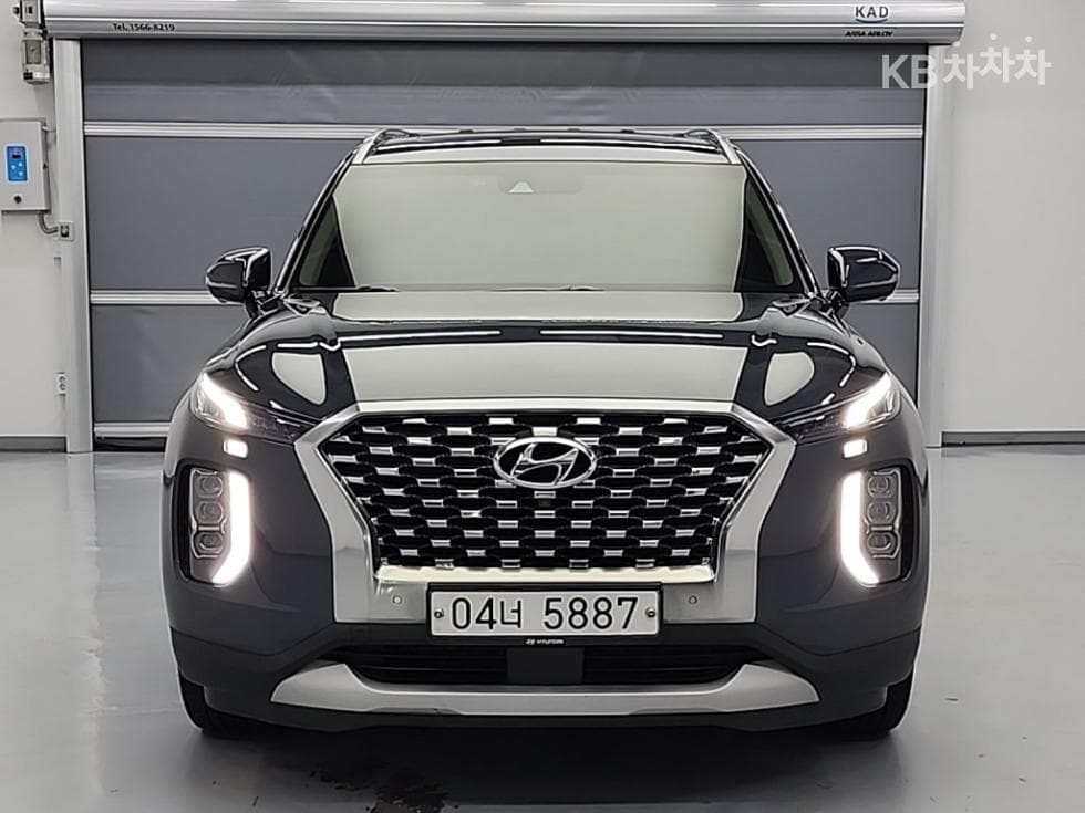 Хюндай Palisade2.2 Дизел 7-местен (Лимузин) AWD Престиж - 2