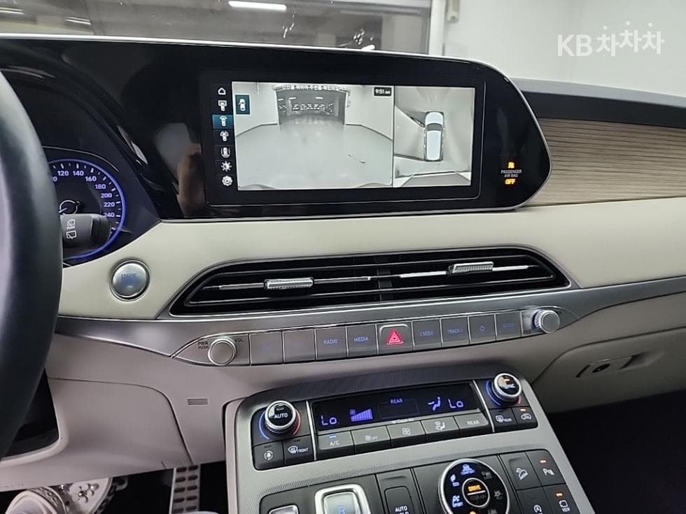 Хюндай Palisade2.2 Дизел 7-местен (Лимузин) AWD Престиж - 10