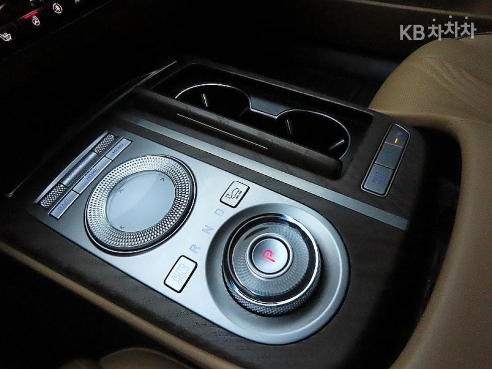 Genesis G80(RG3)2.5 Turbo Gasoline Direct Injection 2WD - 9