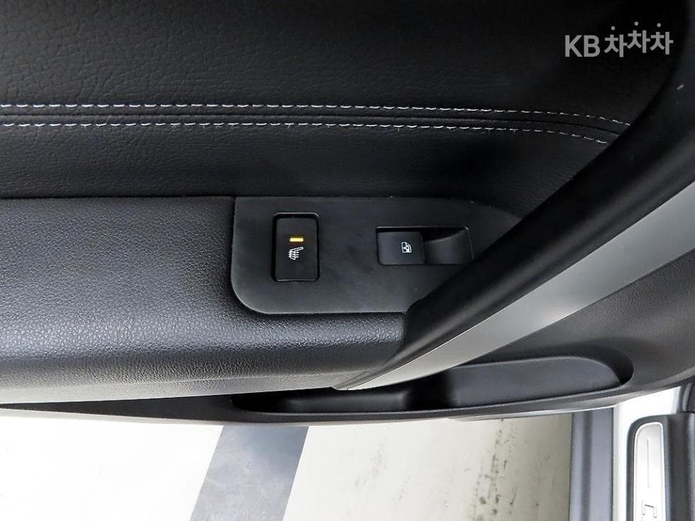 Джи Ем Корея Chevrolet Captiva2WD LT Premium - 12
