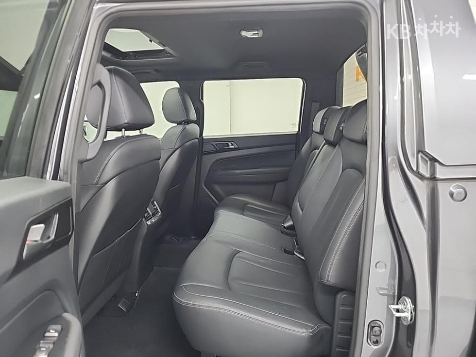 КейДжи Мобилити Rexton 스포츠2.2 4x4 Престиж Специал (специален признак/издание) - 9