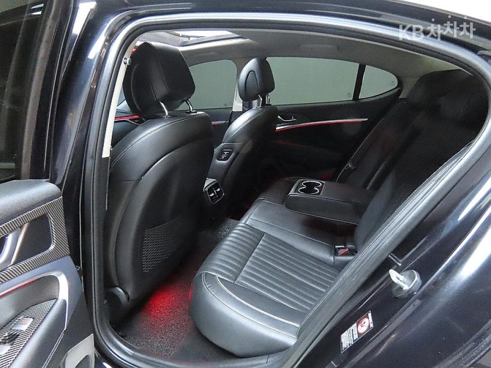 Genesis G702.2D Elite - 11