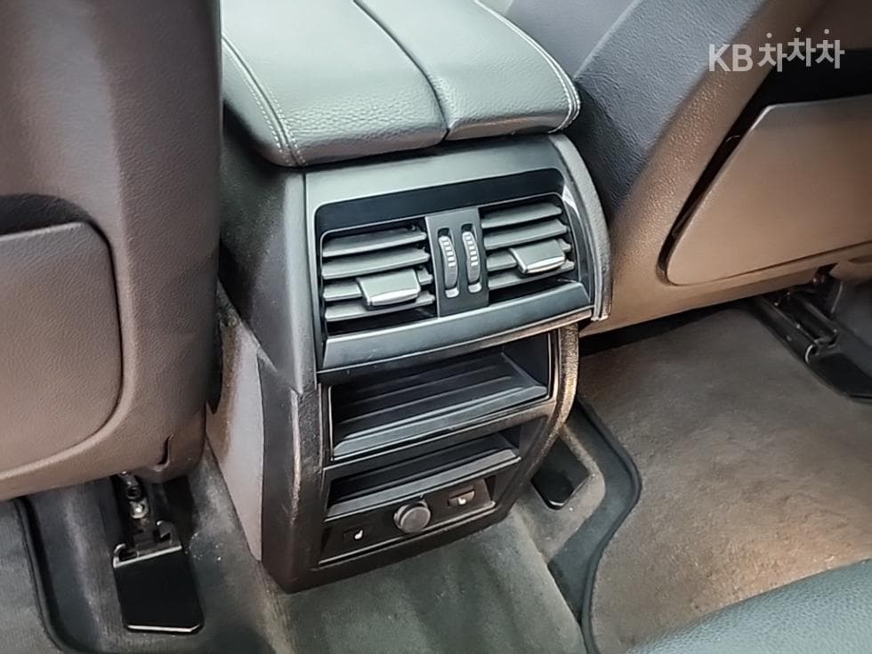BMW X5 (F15)xDrive 30d Стандартен - 13