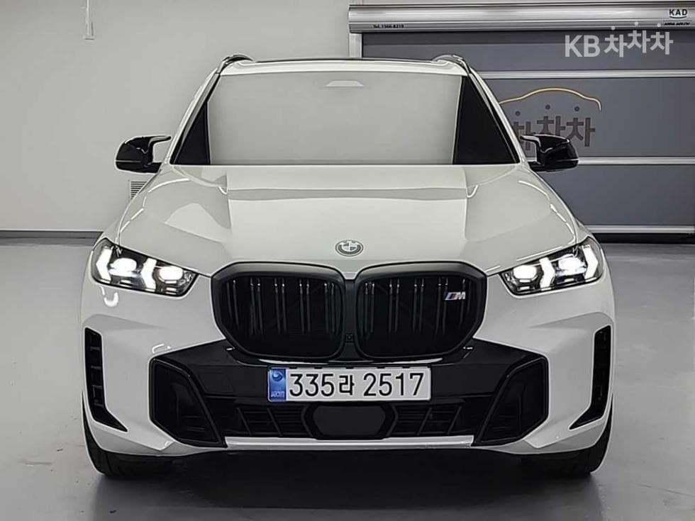 BMW X5 (G05)M60i xDrive Standard - 2